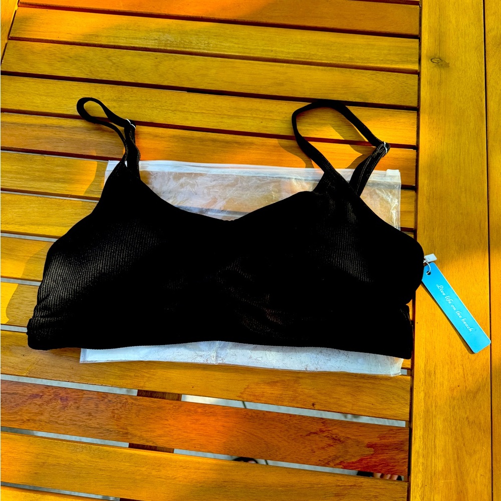 Popvil swim top